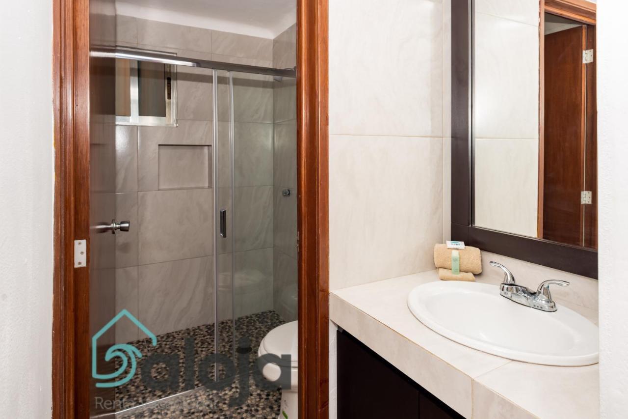 Apartamento Amplio En Zona Ideal A 5Min De Wallmart 칸쿤 외부 사진